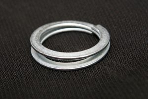 E-Z Ring Fastener